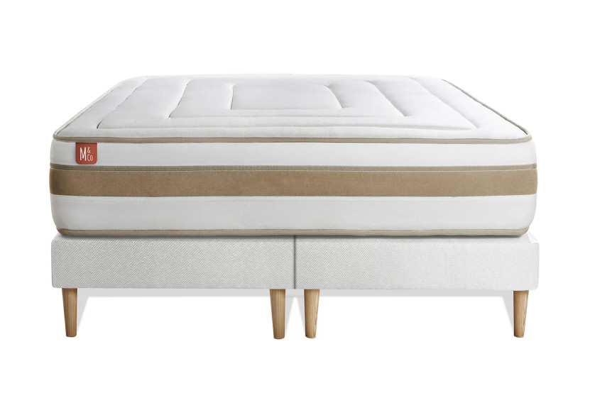 Pack lit complet 200x200 cm - Matelas + 2 Sommiers Blancs + 2 oreillers + Couette - Le Raffiné