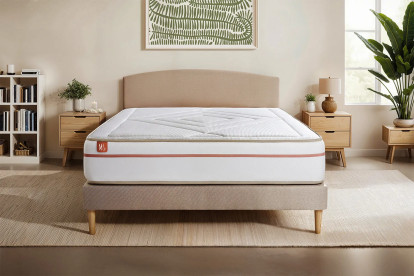 Pack lit complet 140x200 cm - Matelas + Sommier Beige + 2 oreillers + Couette - Le Paisible