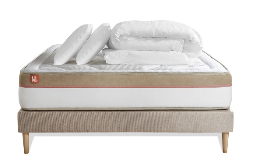 Pack lit complet 140x190 cm - Matelas + Sommier Beige (en kit) + 2 oreillers + Couette - Le Cosy