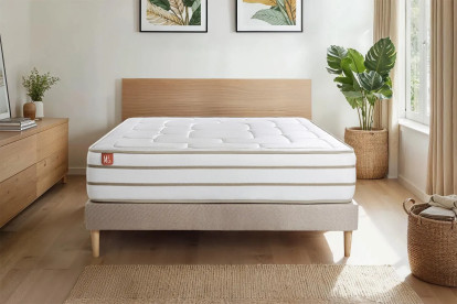 Pack lit complet 200x200 cm - Matelas + Sommier Beige (en kit) + 2 oreillers + Couette - Le Douillet
